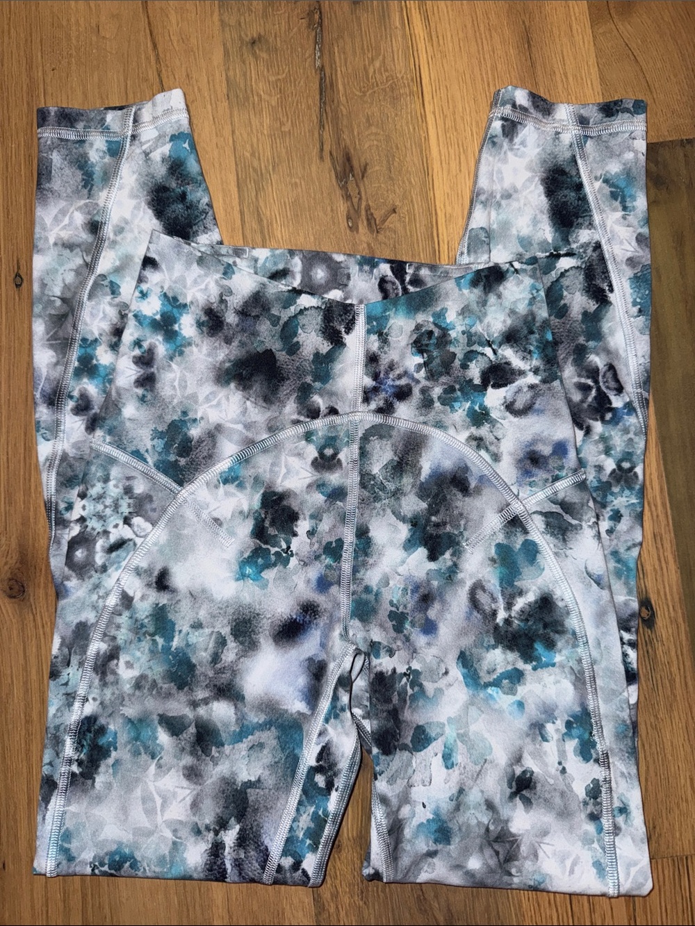 Lululemon Abstract Patterned Leggings 2